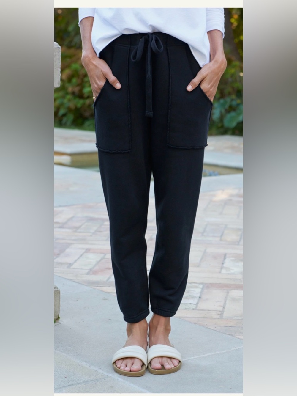 Frank & Eileen EAMON Jogger - British Royal Navy - NWT - Large